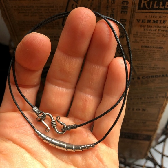 Leather and sterling silver necklace NWOT - Picture 7 of 7